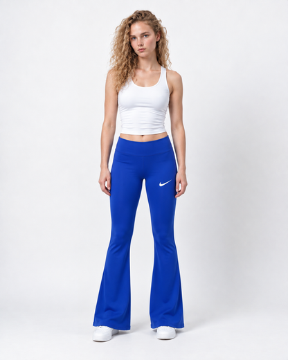 Essential Flared Leggings