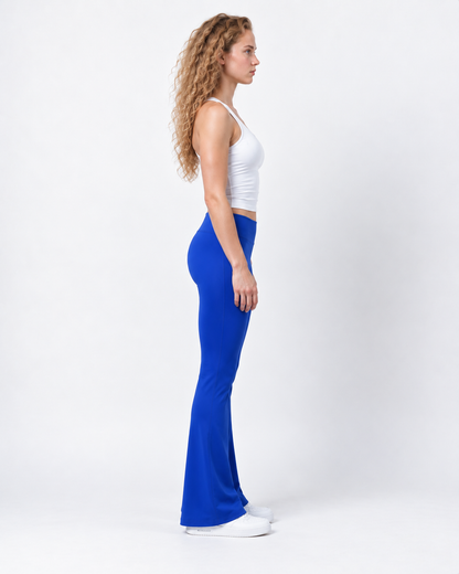 Essential Flared Leggings