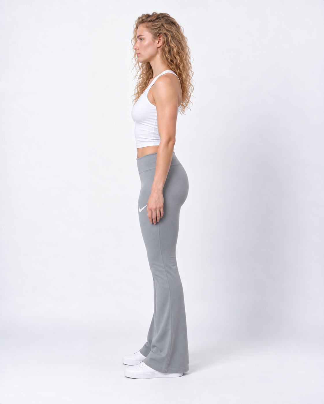Essential Flared Leggings