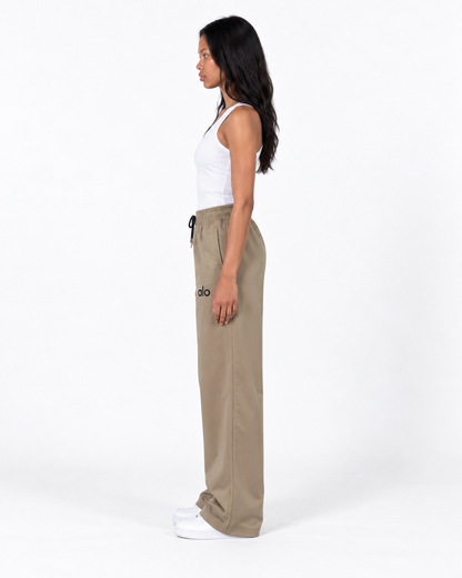ALO Relaxed Wide-Leg Pants