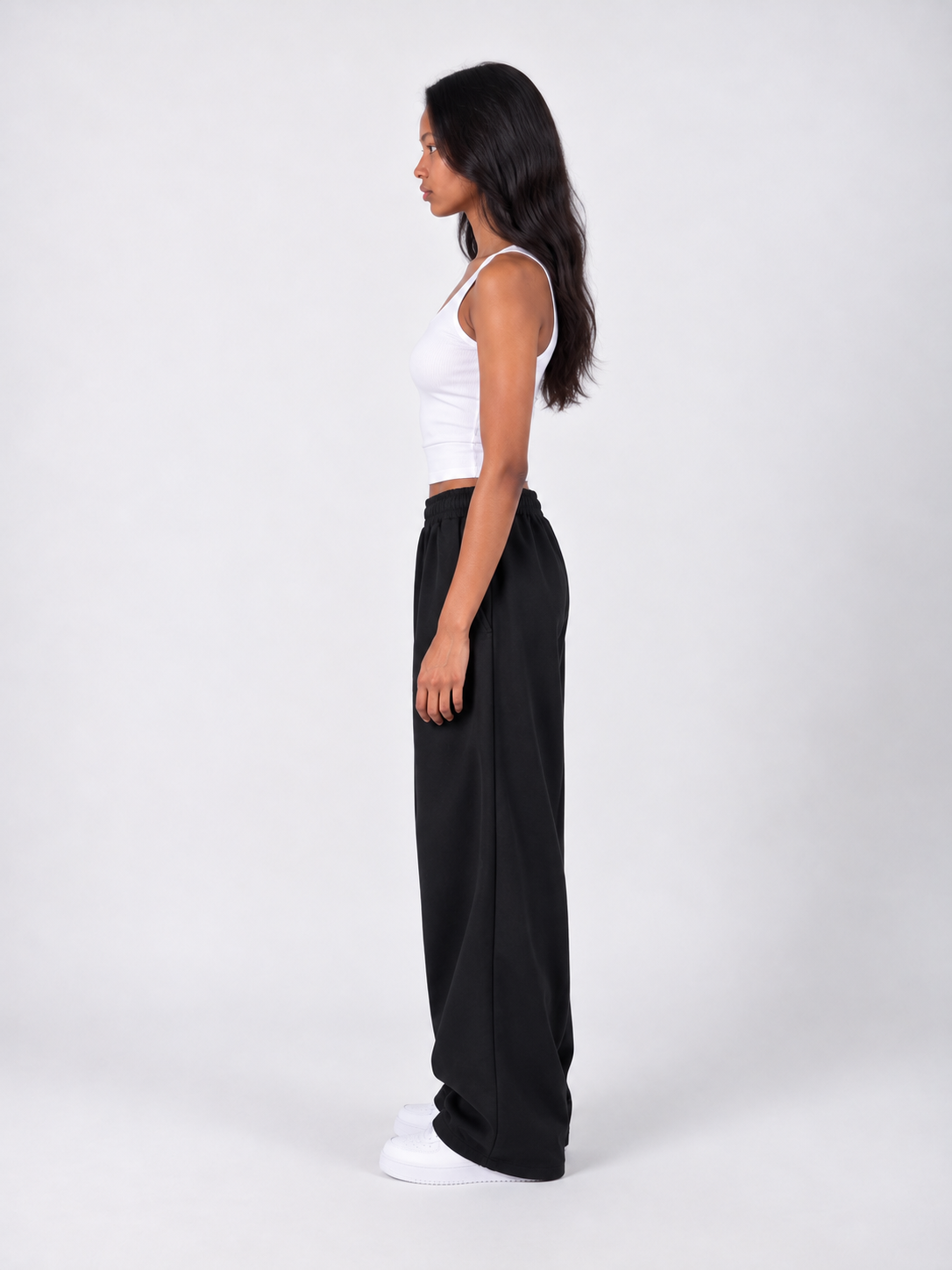 Relaxed Wide-Leg Pants